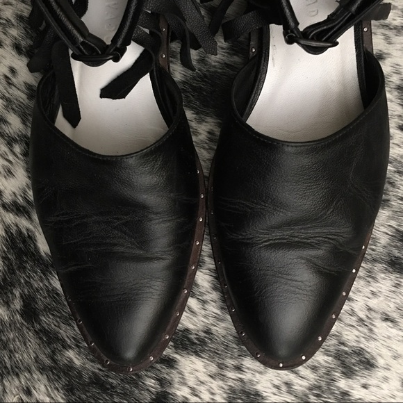 Freda Salvador Dash Fringe D’Orsay Flat - Picture 7 of 8